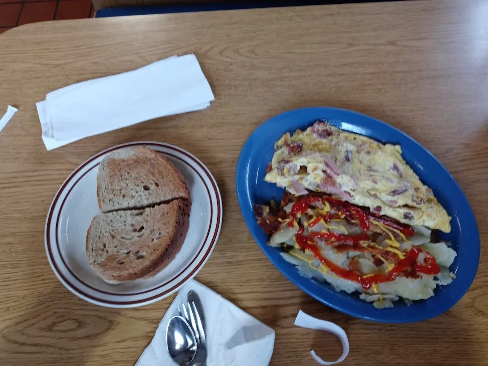 Meat Lovers Omelette and Hashbrowns